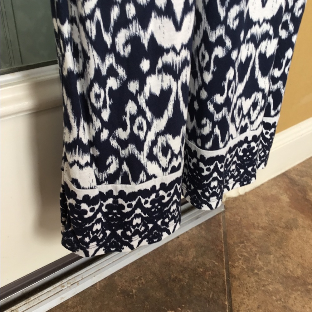 Dress - Picture 3 of 5